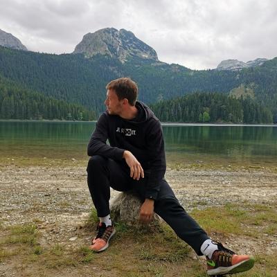 Влад Соколов