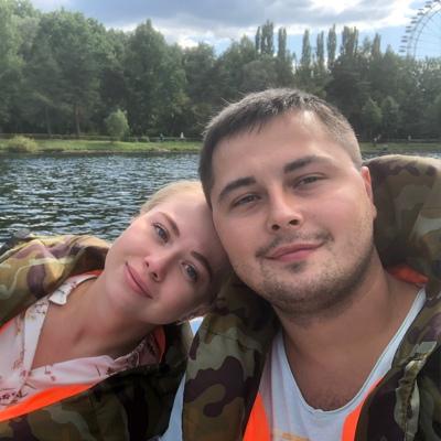 Илья Горелов